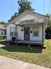 6830 Avenue I, Houston, TX 77011