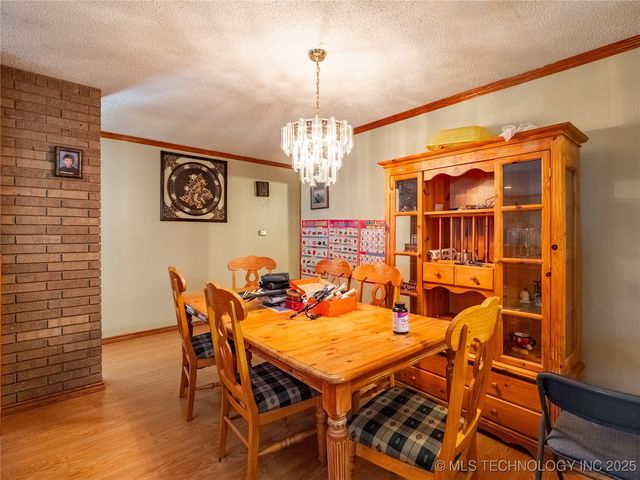 1800 Cardinal Lane, Mcalester, OK 74501