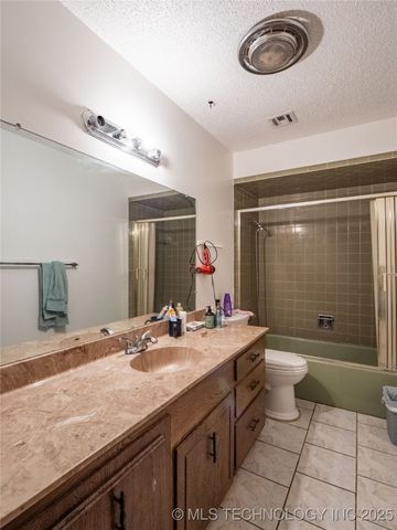 1800 Cardinal Lane, Mcalester, OK 74501