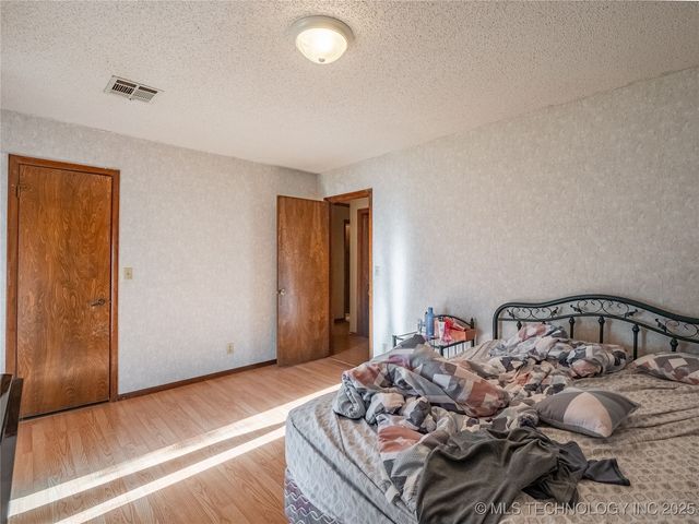 1800 Cardinal Lane, Mcalester, OK 74501