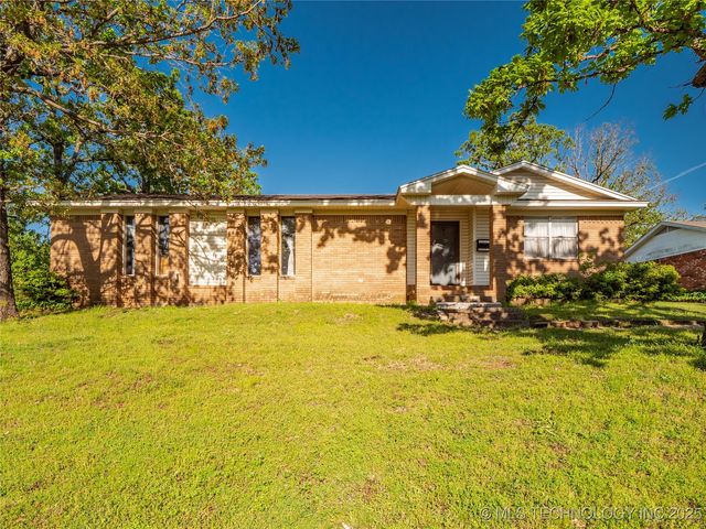 1800 Cardinal Lane, Mcalester, OK 74501
