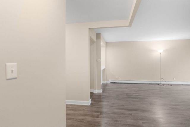 1004 N Mill Street 5-302, Naperville, IL 60563