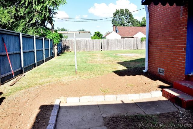 1231 S Winston Avenue, Tulsa, OK 74112