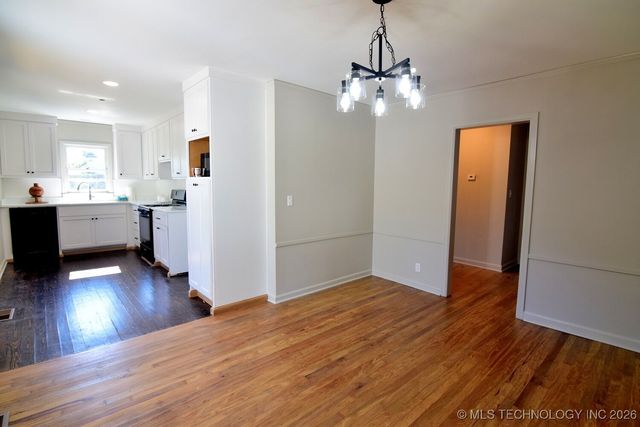 1231 S Winston Avenue, Tulsa, OK 74112