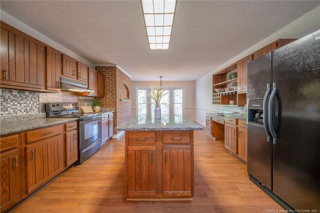 18 Fairway Lane, Sanford, NC 27332