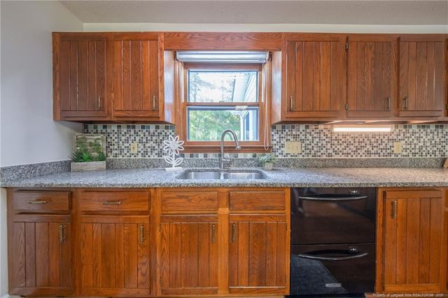 18 Fairway Lane, Sanford, NC 27332