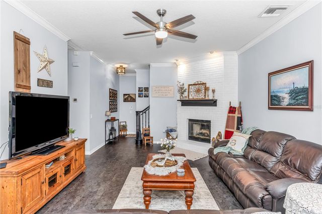 257 HAZELTINE DRIVE, Debary, FL 32713