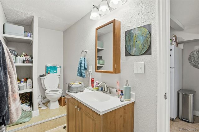 303 Hooker Street, Denver, CO 80219