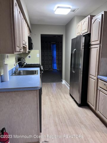 37 Atlantis Terrace, Freehold, NJ 07728