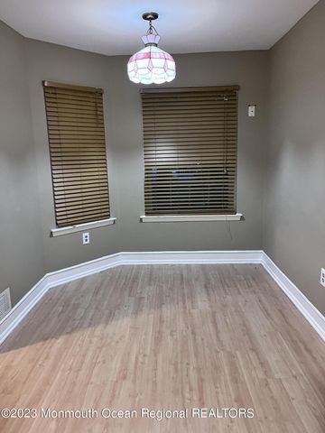 37 Atlantis Terrace, Freehold, NJ 07728