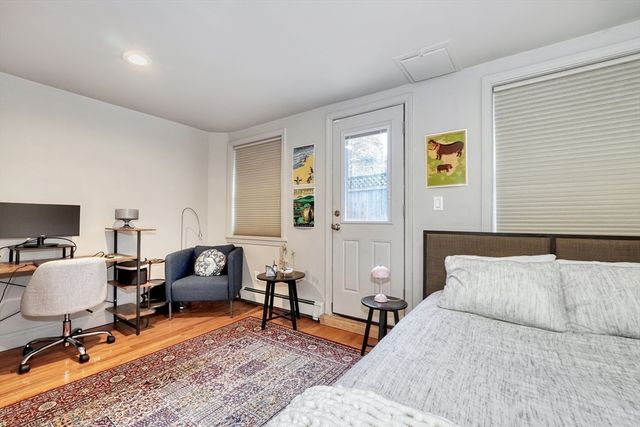 70 Clarendon St A, Boston, MA 02116