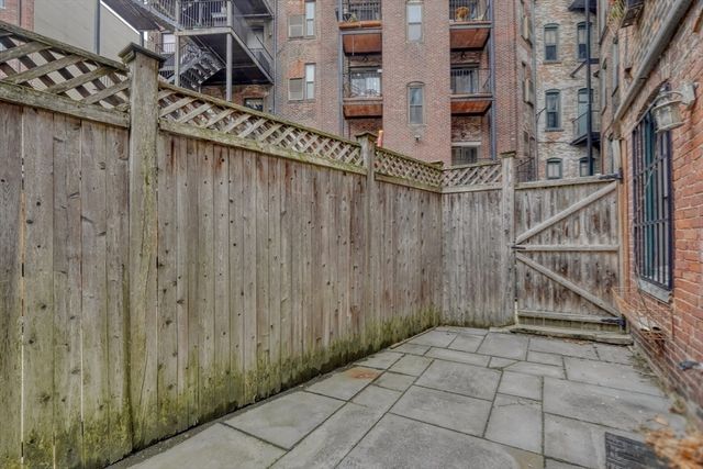 70 Clarendon St A, Boston, MA 02116