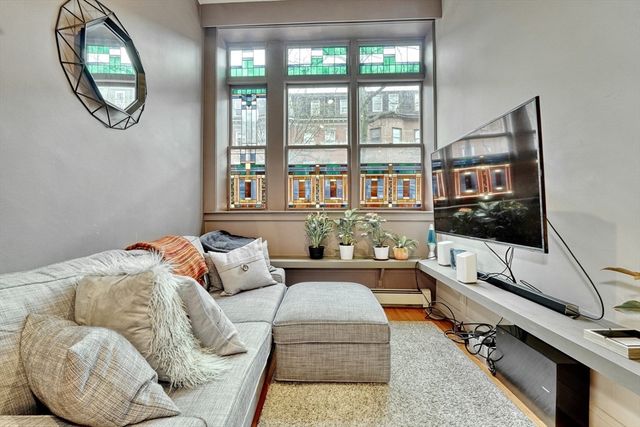 70 Clarendon St A, Boston, MA 02116