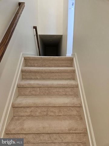 109 KRAMER CT, Florence, NJ 08518