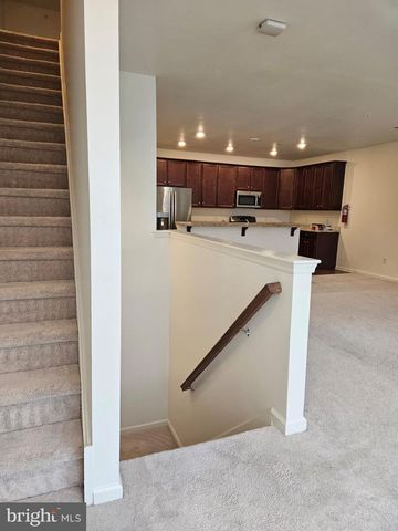 109 KRAMER CT, Florence, NJ 08518
