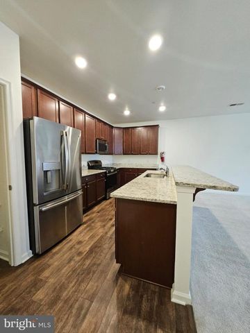 109 KRAMER CT, Florence, NJ 08518