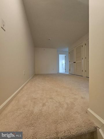 109 KRAMER CT, Florence, NJ 08518