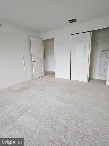109 KRAMER CT, Florence, NJ 08518