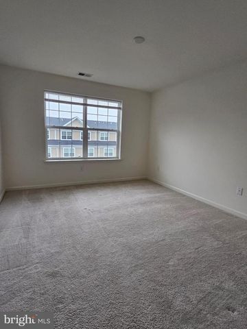 109 KRAMER CT, Florence, NJ 08518