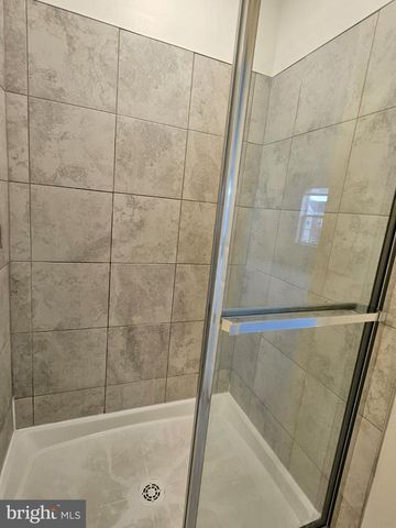 109 KRAMER CT, Florence, NJ 08518