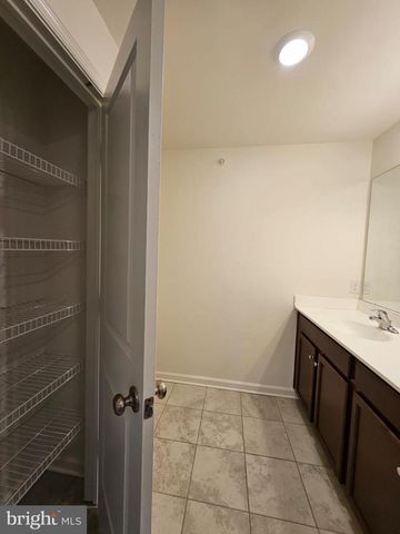 109 KRAMER CT, Florence, NJ 08518