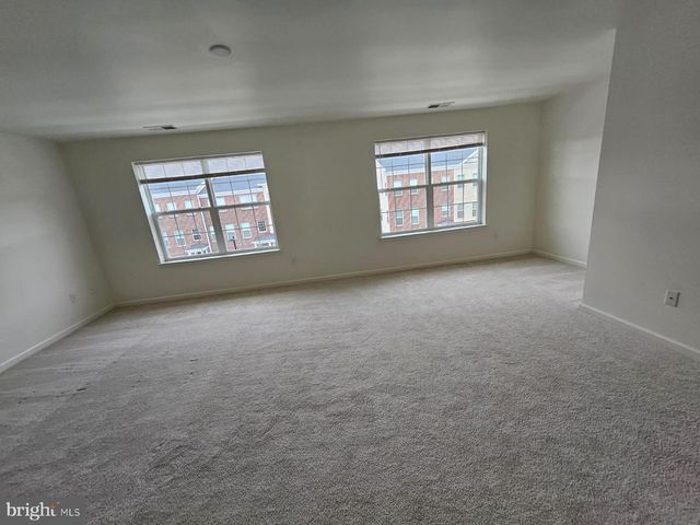 109 KRAMER CT, Florence, NJ 08518