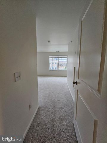 109 KRAMER CT, Florence, NJ 08518