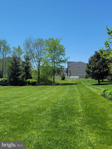 109 KRAMER CT, Florence, NJ 08518