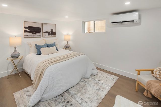 1016 NW 85th Street, Seattle, WA 98117