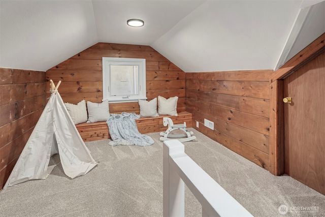 1016 NW 85th Street, Seattle, WA 98117