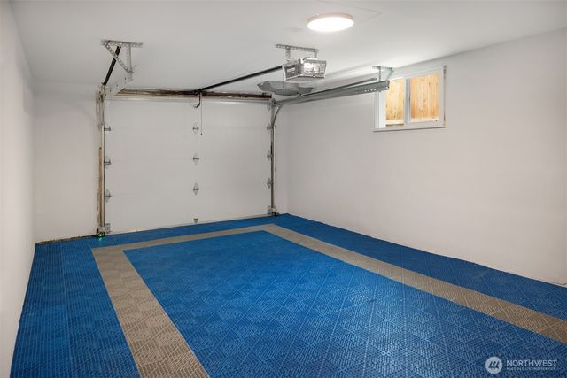 1016 NW 85th Street, Seattle, WA 98117