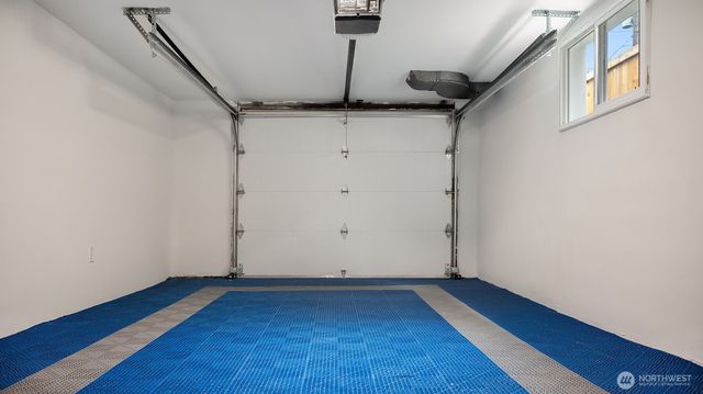 1016 NW 85th Street, Seattle, WA 98117