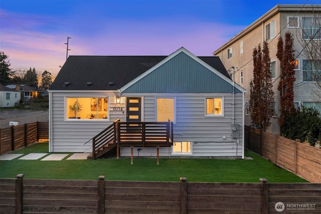 1016 NW 85th Street, Seattle, WA 98117