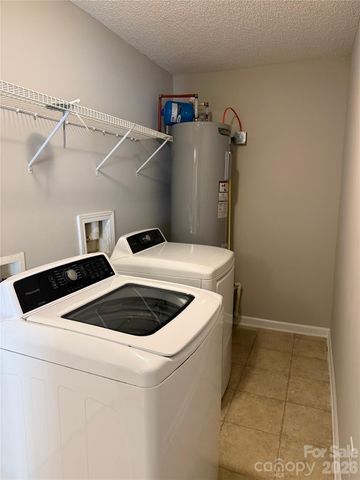 5009 OAK PASTURE Lane, Charlotte, NC 28269