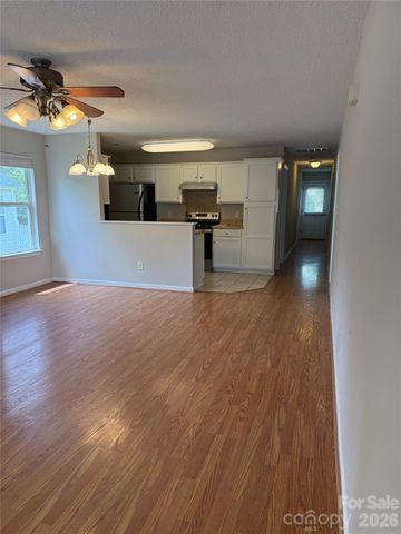 5009 OAK PASTURE Lane, Charlotte, NC 28269