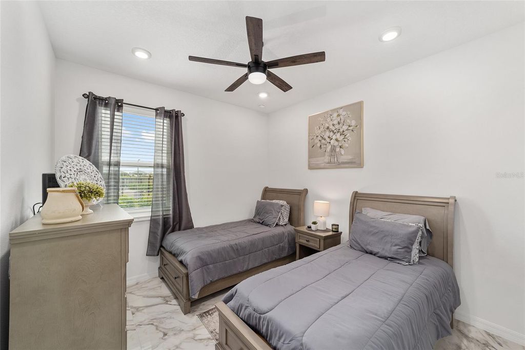 Image 19 of property listing at 7037 SW 86TH AVENUE, Ocala, FL 34481