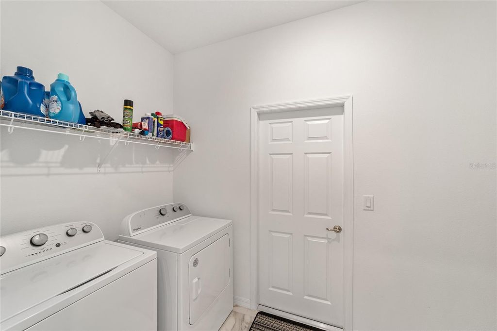 Image 21 of property listing at 7037 SW 86TH AVENUE, Ocala, FL 34481