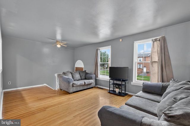 2708 S 76TH ST, Philadelphia, PA 19153