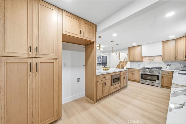 10321 Kamuela Drive, Huntington Beach, CA 92646