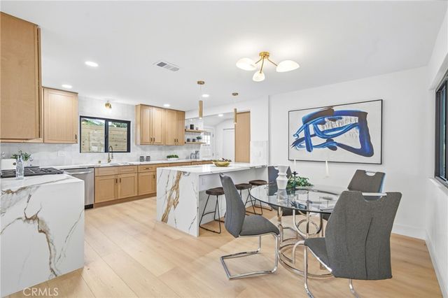 10321 Kamuela Drive, Huntington Beach, CA 92646