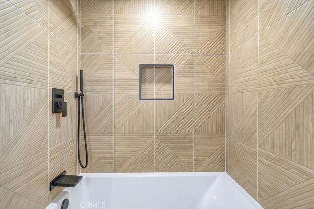 10321 Kamuela Drive, Huntington Beach, CA 92646