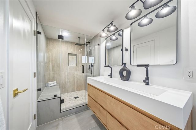 10321 Kamuela Drive, Huntington Beach, CA 92646
