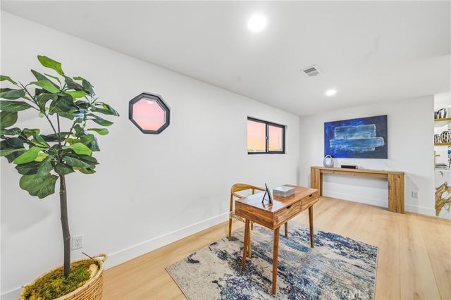 10321 Kamuela Drive, Huntington Beach, CA 92646