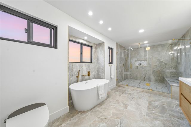 10321 Kamuela Drive, Huntington Beach, CA 92646
