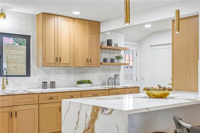 10321 Kamuela Drive, Huntington Beach, CA 92646