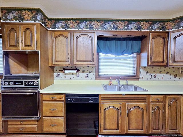 1869 Conover Drive, Fayetteville, NC 28304