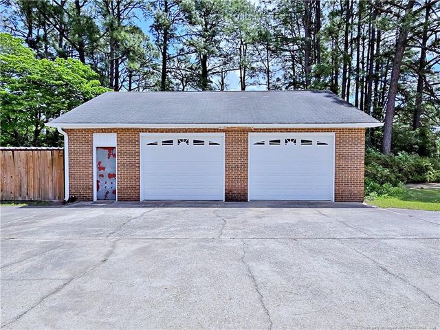 1869 Conover Drive, Fayetteville, NC 28304
