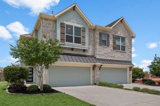 8614 Azalea Crossing Court, Missouri City, TX 77459