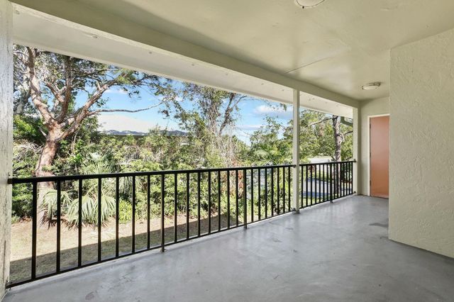 983 NW Spruce Ridge Drive 1, Stuart, FL 34994