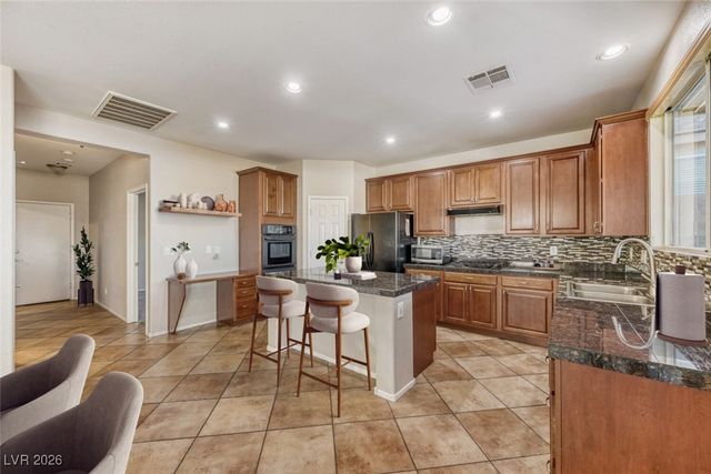 9028 Black Elk Avenue, Las Vegas, NV 89143